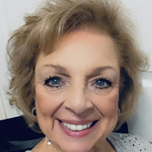 Meet your Posher, Pamela